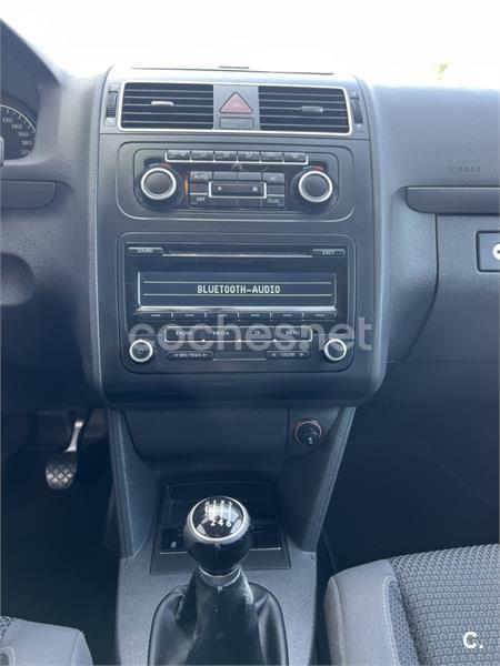 VOLKSWAGEN Touran 1.6 TDI Edition