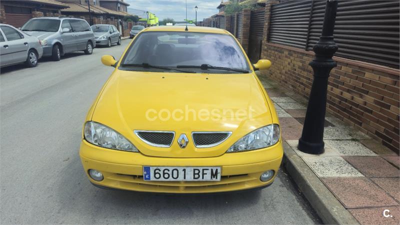 RENAULT Megane COUPE DYNAMIQUE 1.9DCI