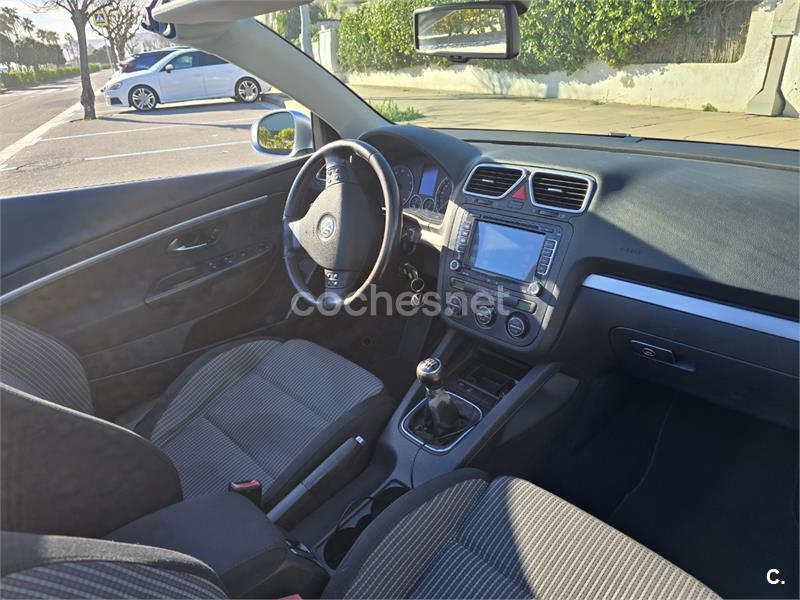 VOLKSWAGEN Eos 2.0 FSI