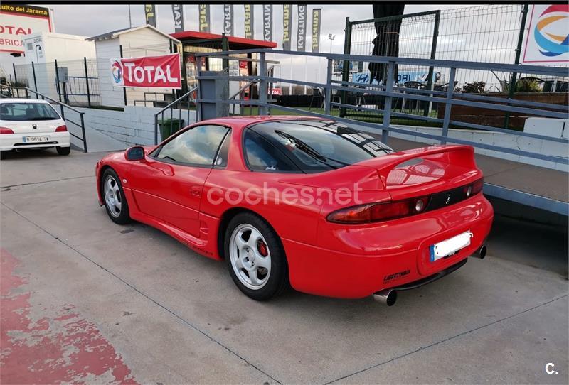 MITSUBISHI 3000 GT -