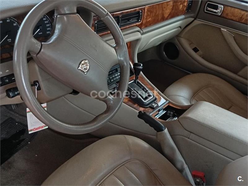 JAGUAR Serie XJ XJ SPORT 3.2 AUTO