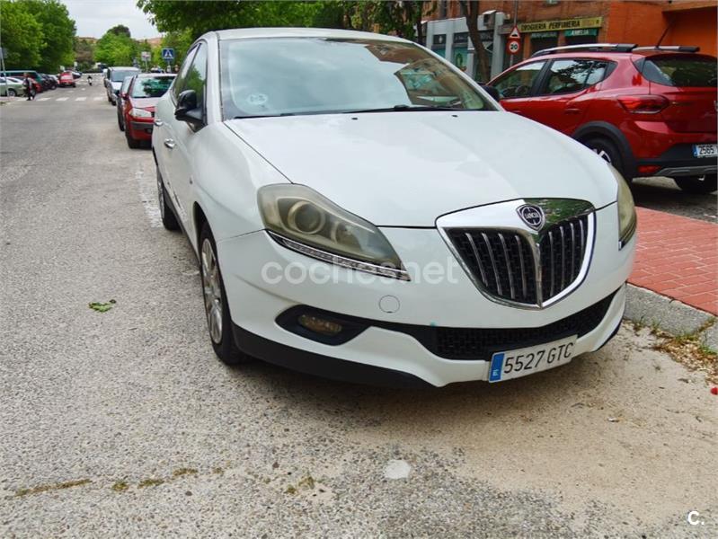 LANCIA Delta 1.6 Multijet DPF Argento
