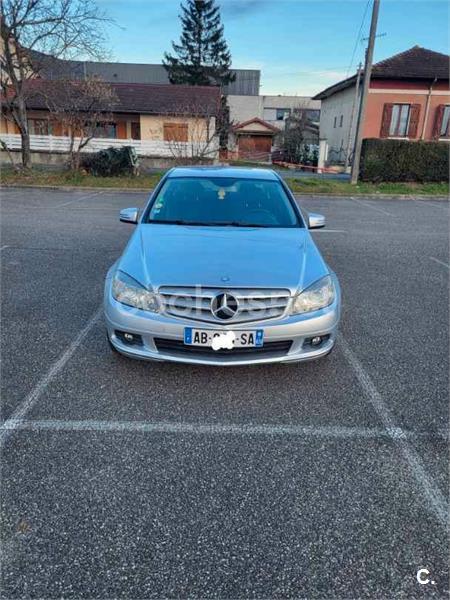 MERCEDES-BENZ Clase C