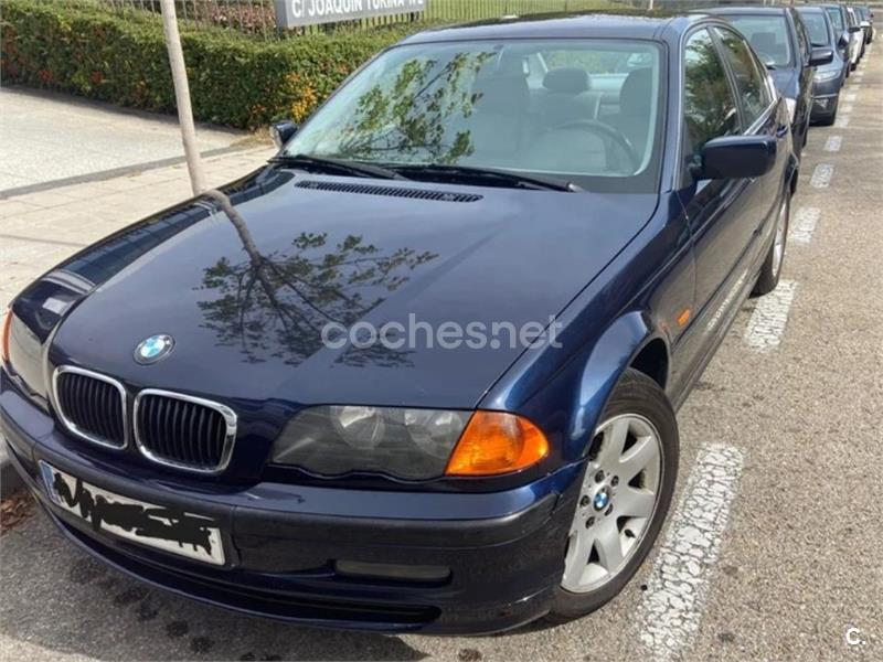 BMW Serie 3 323I