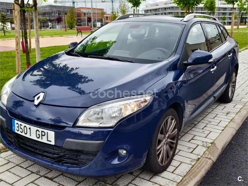 RENAULT Megane Sport Tourer Dynamique dCi 130 eco2