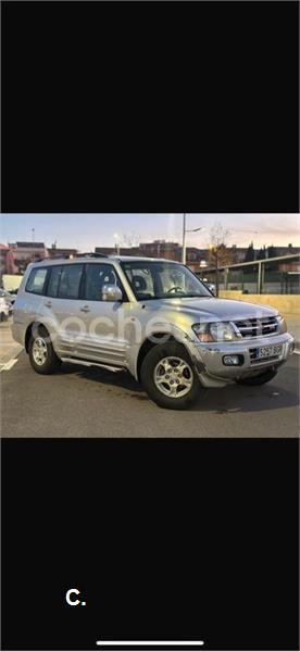 MITSUBISHI Montero