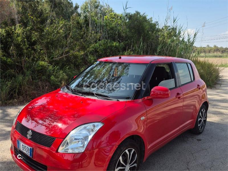 SUZUKI Swift 1.3 GLX