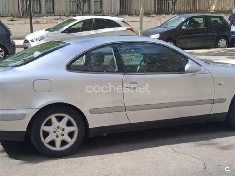 MERCEDES-BENZ Clase CLK CLK 200 SPORT