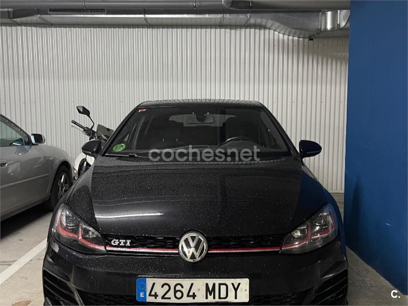 VOLKSWAGEN Golf GTI 2.0 TSI