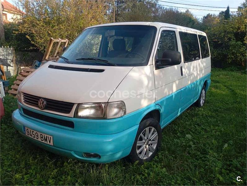 VOLKSWAGEN Caravelle