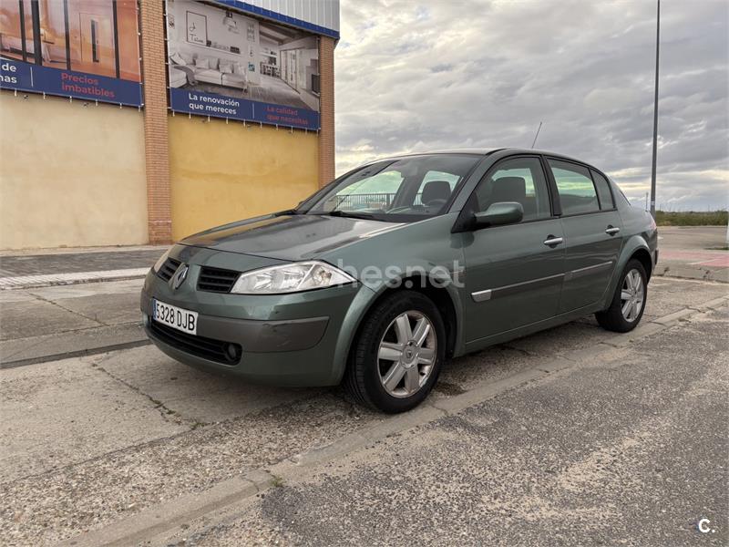 RENAULT Megane SEDAN CONFORT DYNAMIQUE 1.9DCI