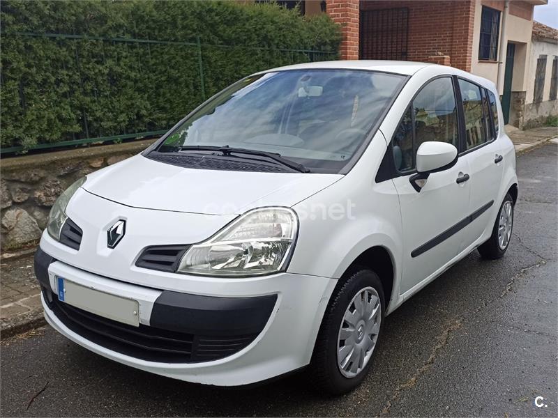 RENAULT Grand Modus Dynamique 1.2 16v 75 eco2