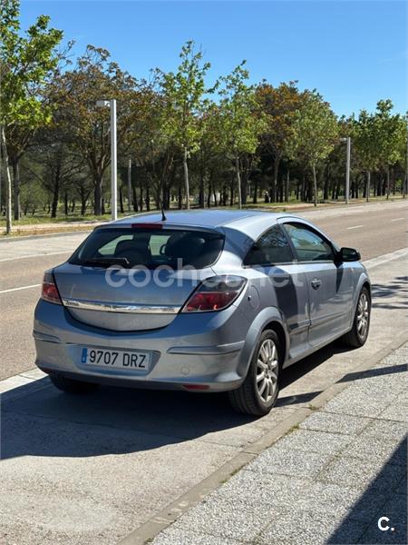 OPEL Astra GTC 1.9 CDTi 120 CV Cosmo