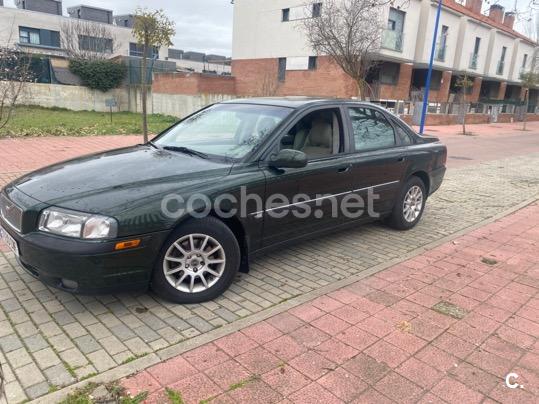 VOLVO S80