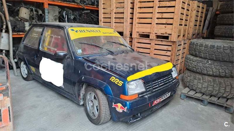 RENAULT R5