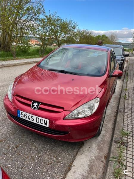 PEUGEOT 307