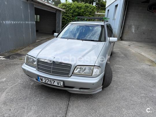 MERCEDES-BENZ Clase C