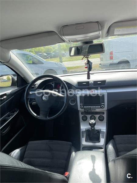 VOLKSWAGEN Passat Variant 2.0 TDI DPF Highline