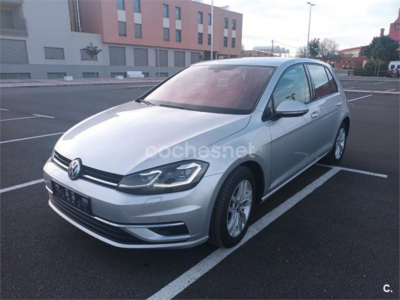 VOLKSWAGEN Golf Sport 2.0 TDI