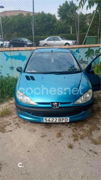 PEUGEOT 206