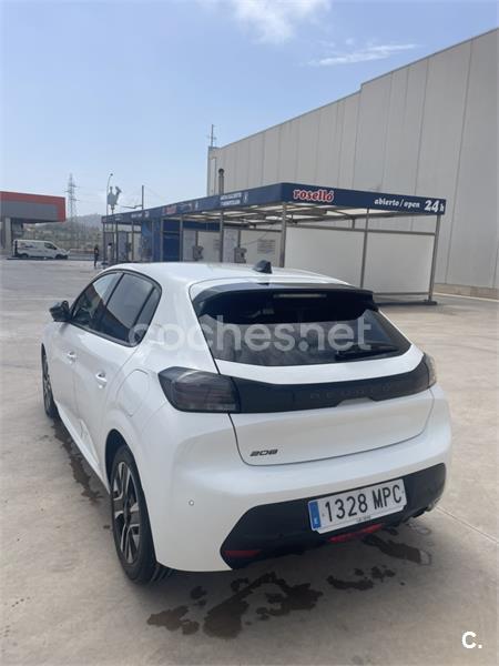 PEUGEOT 208 Active Puretech 100