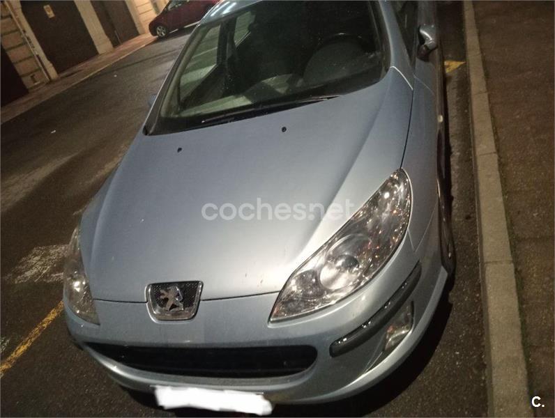 PEUGEOT 407
