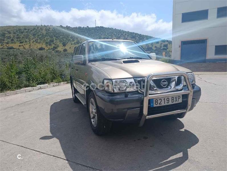 NISSAN Terrano II