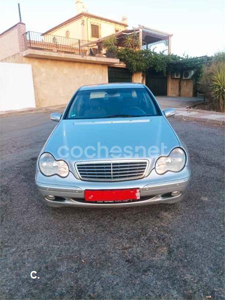 MERCEDES-BENZ Clase C