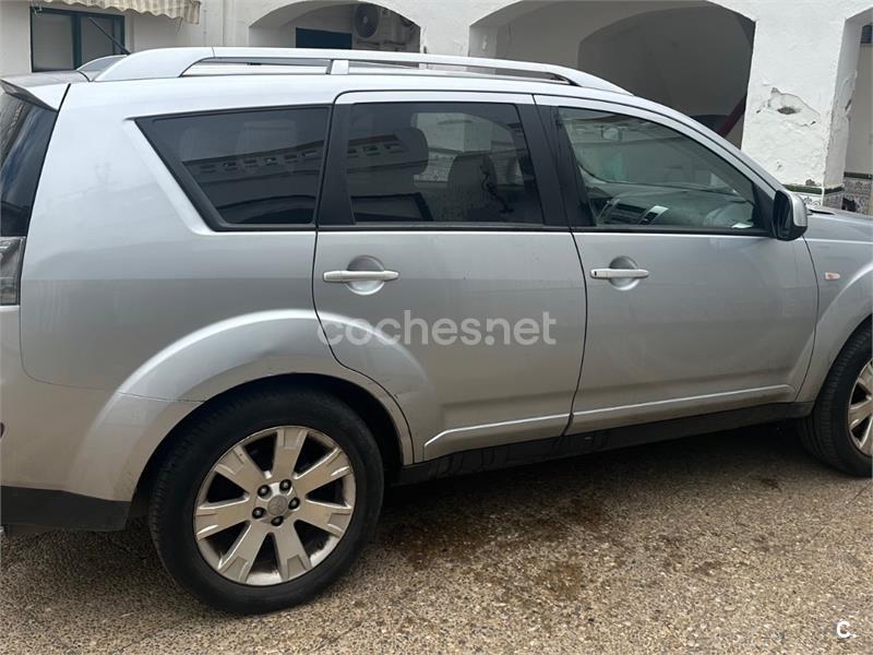 MITSUBISHI Outlander 2.0 DID Kaiteki