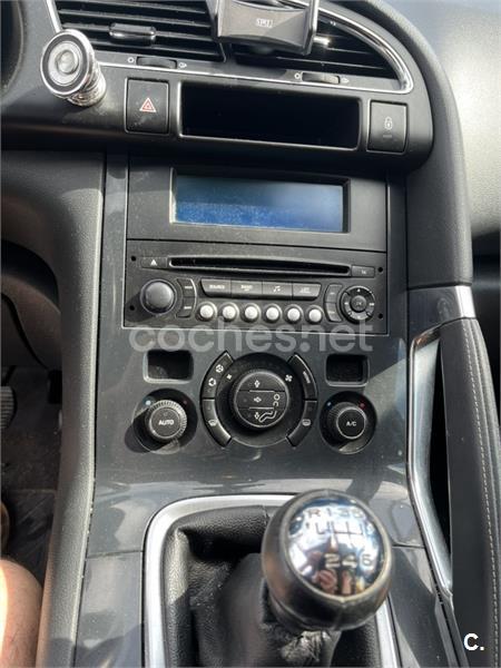 PEUGEOT 3008 Confort 1.6 HDI 112 FAP
