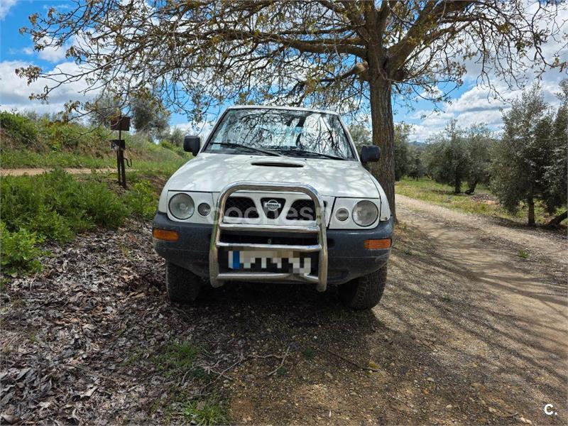 NISSAN Terrano II