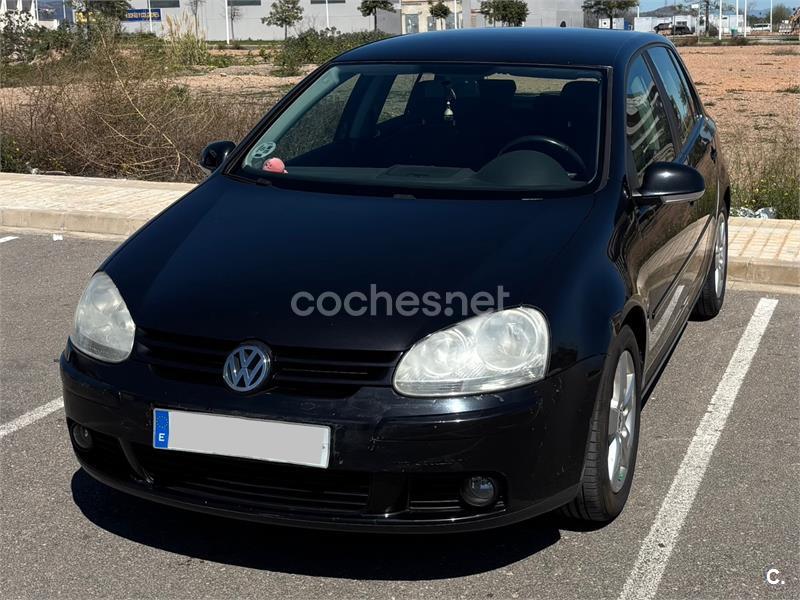 VOLKSWAGEN Golf 1.9 TDI Sportline