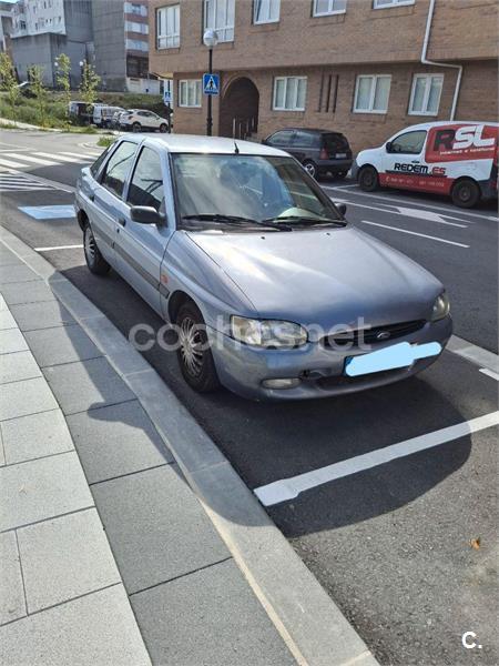 FORD Escort