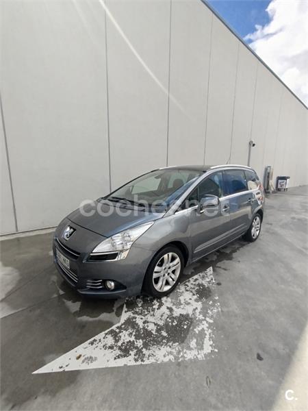 PEUGEOT 5008 Sport Pack 2.0 HDI 150 FAP