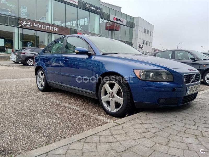 VOLVO S40 2.4i Summum
