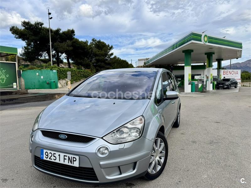 FORD SMAX 2.0 TDCi Titanium