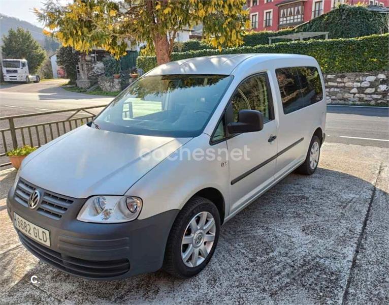 VOLKSWAGEN Caddy
