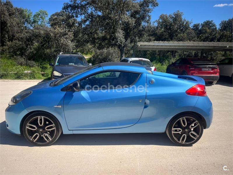 RENAULT Wind