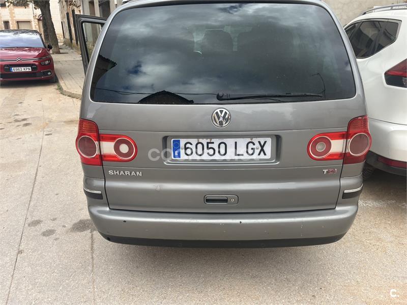 VOLKSWAGEN Sharan 1.9TDi Conceptline