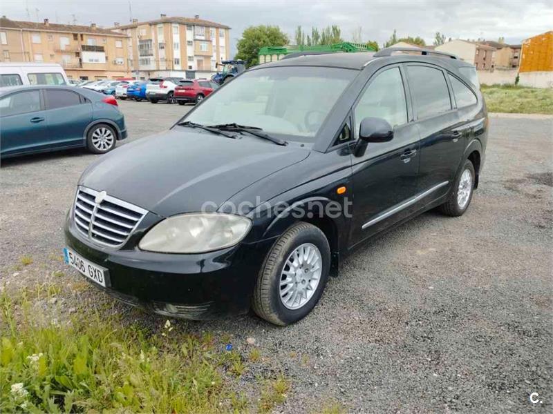 SSANGYONG Rodius