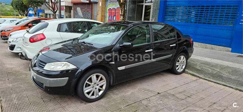 RENAULT Megane