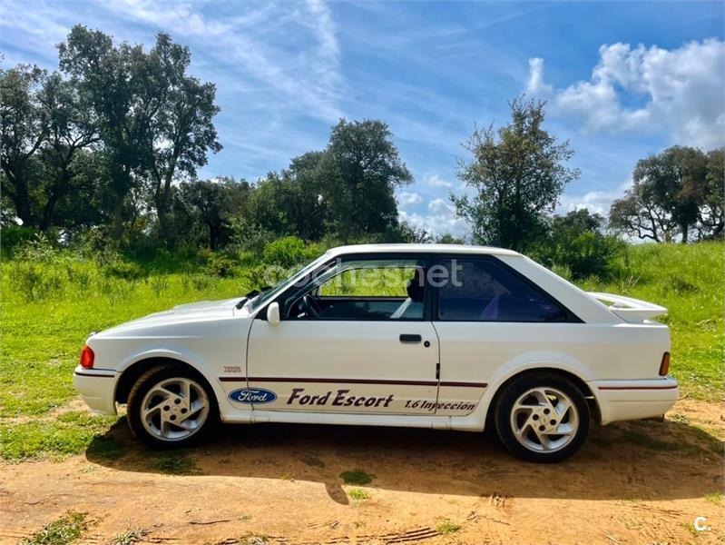 FORD Escort