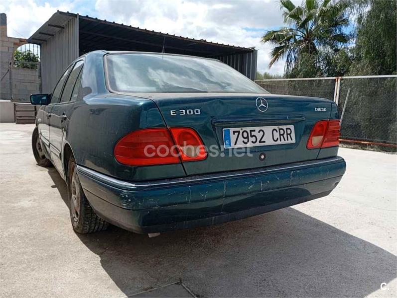MERCEDES-BENZ Clase E