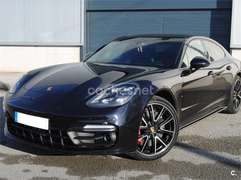 PORSCHE Panamera Turbo
