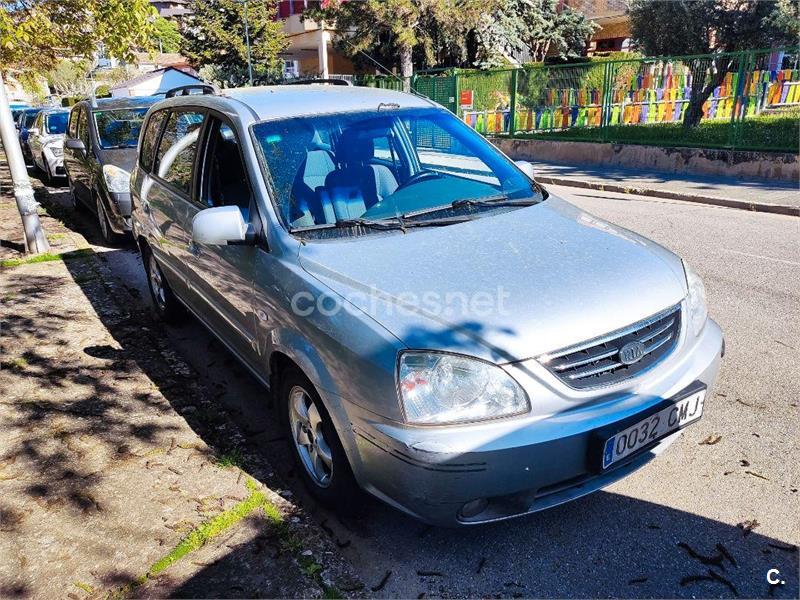 KIA Carens