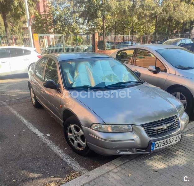 CHRYSLER Stratus