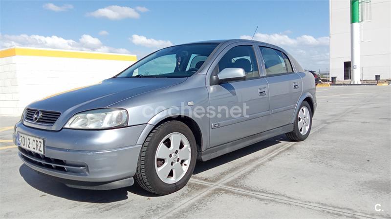 OPEL Astra 1.6 16v Edition