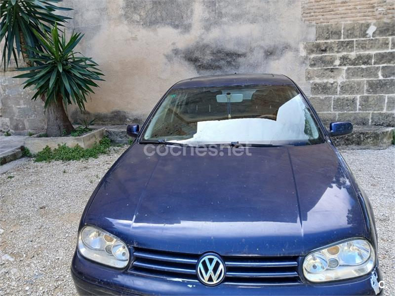VOLKSWAGEN Golf 1.9 TDi Advance