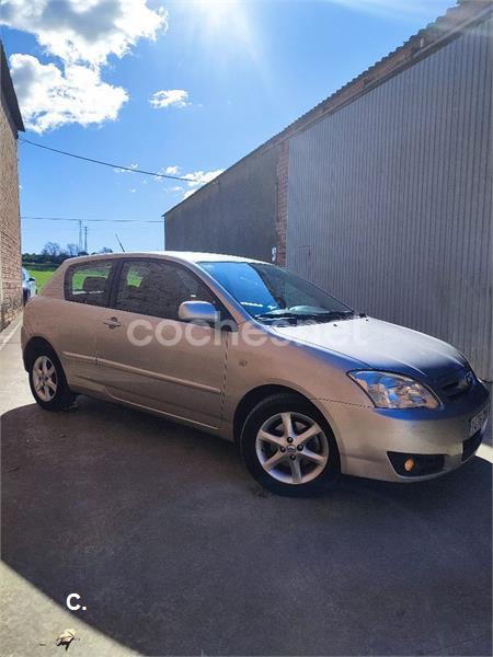 TOYOTA Corolla 2.0 D4D Linea Sol
