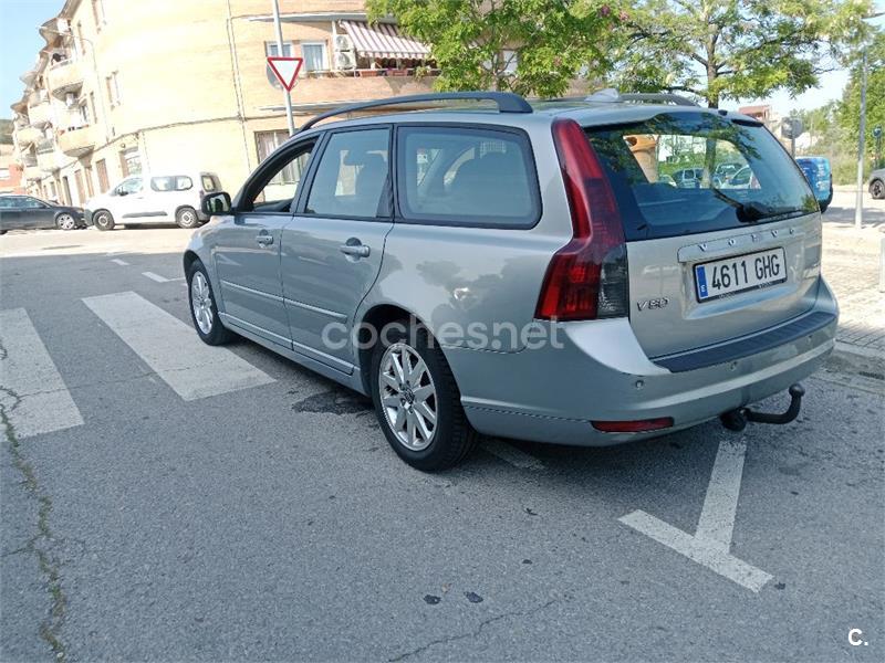 VOLVO V50 2.0D Momentum